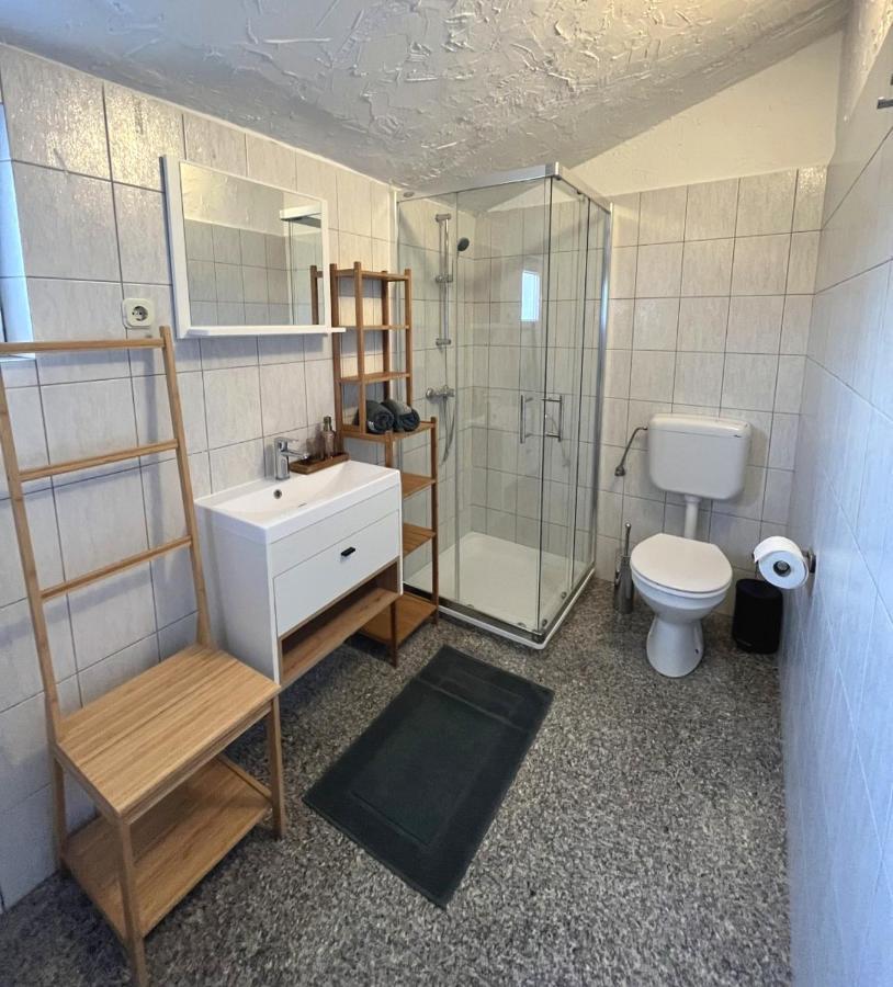 Apartment Lorun 47 Tar-Vabriga Екстер'єр фото